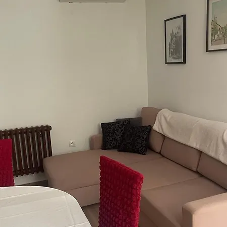 With Parking Space - 22262 Appartement *
